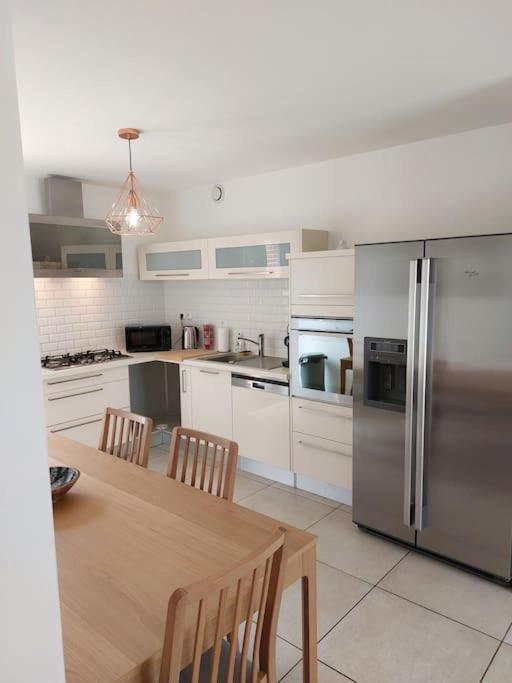 T3 Climatise, Parking Et Jardin Quartier Des Marots A Colomiers Apartment Luaran gambar